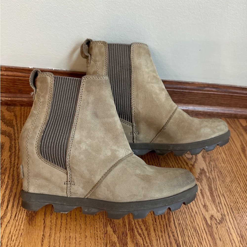 Sorel Joan of Arctic Wedge Boots Womens 6.5